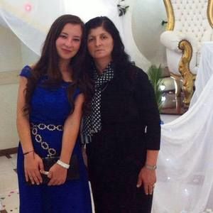 Meet your Posher, Florinda